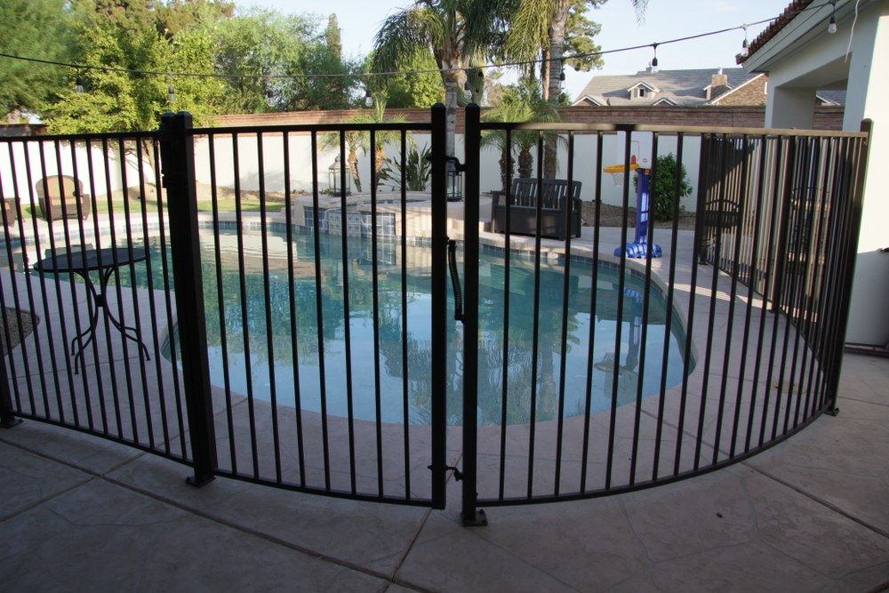 how to choose pool fence color: choosing the right shape