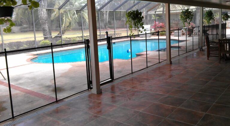 Pool Guard of Miami pool safety fence installed in Miami home.